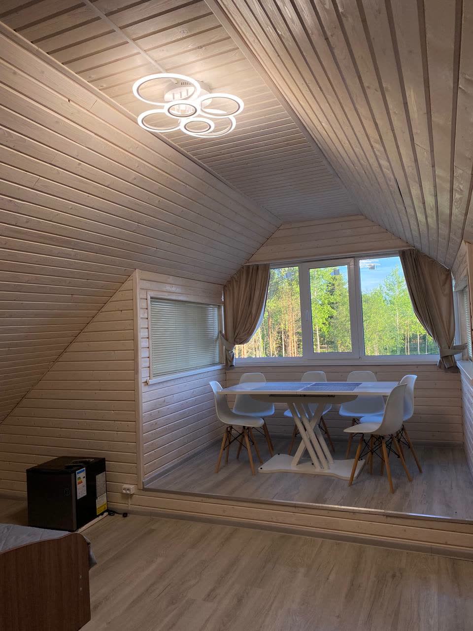 Домик у леса